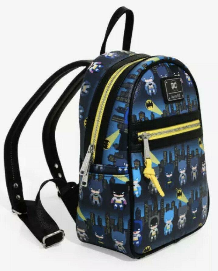 Bags - Loungefly - DC Comics - Batman Gotham City Mini Backpack