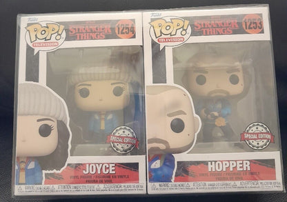 Funko - TV Pop! Vinyl - Stranger Things - Hopper and Joyce Bundle #1253 #1254
